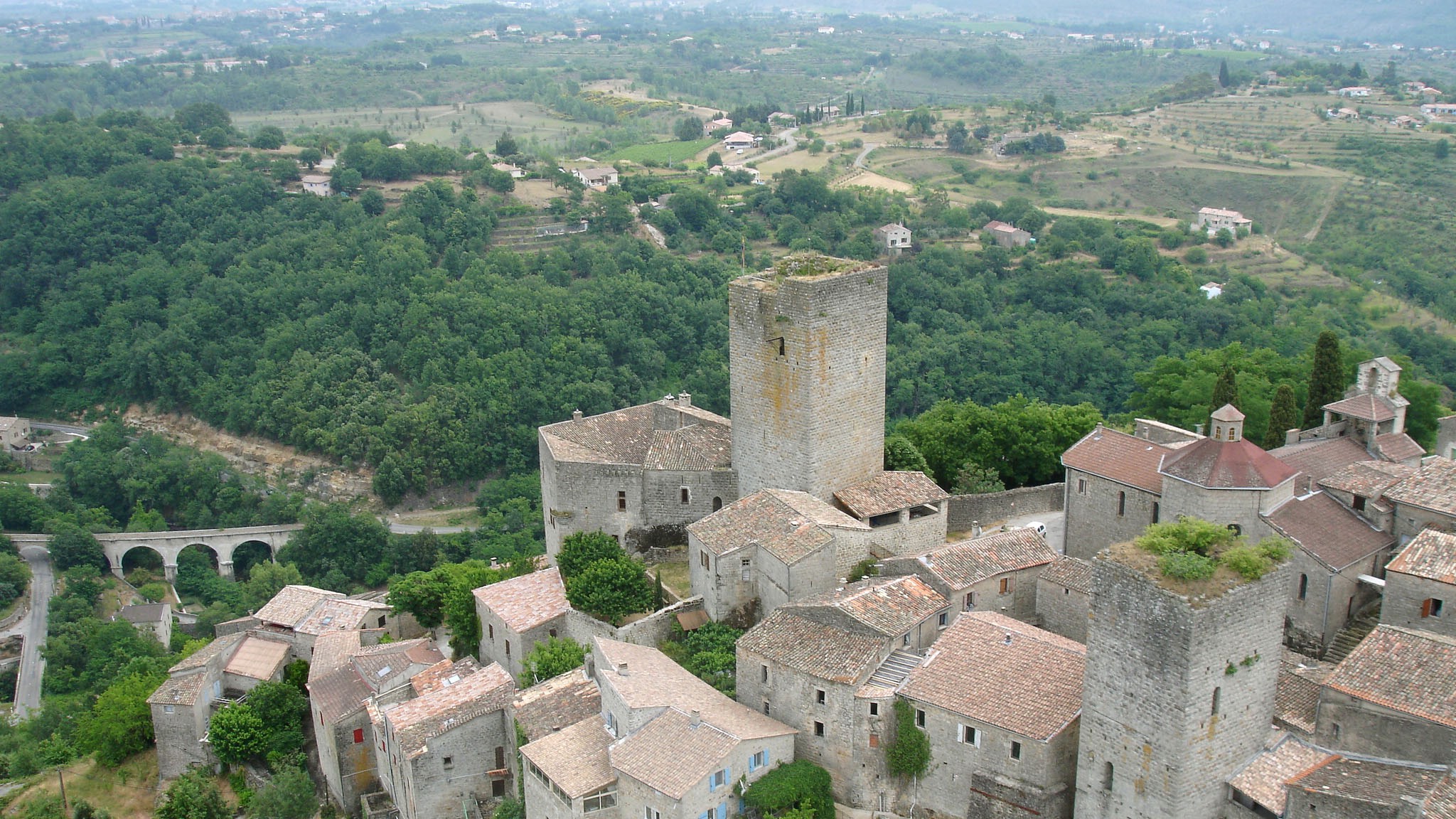 Château de Montréal — Ardèche